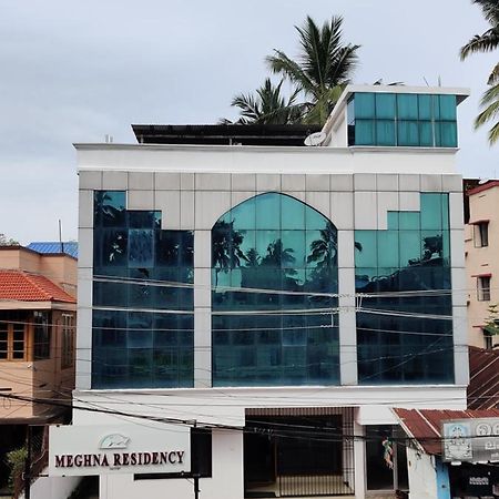 Meghna Residency Hotel Thiruvananthapuram Bagian luar foto